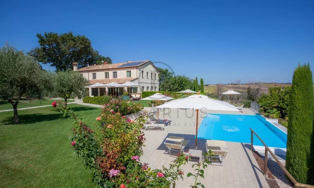 7 Bed, 7 Bath, HouseFor Sale, Monte San Vito, Ancona