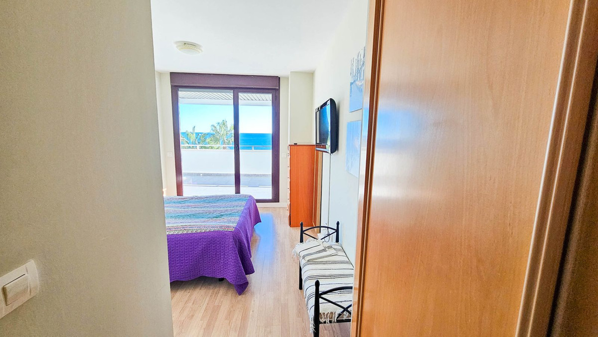 2 Bed, 2 Bath, ApartmentFor Sale, Casares Playa, Malaga