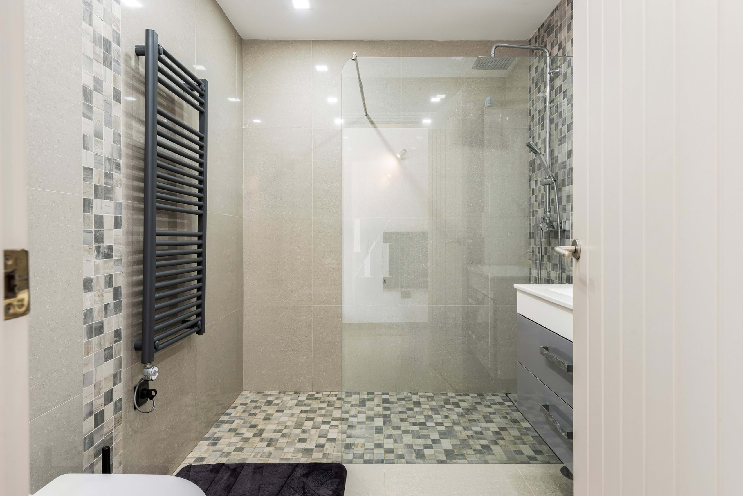 2 Bed, 2 Bath, HouseFor Sale, Praia da Luz, Lagos, Faro, 8600-163