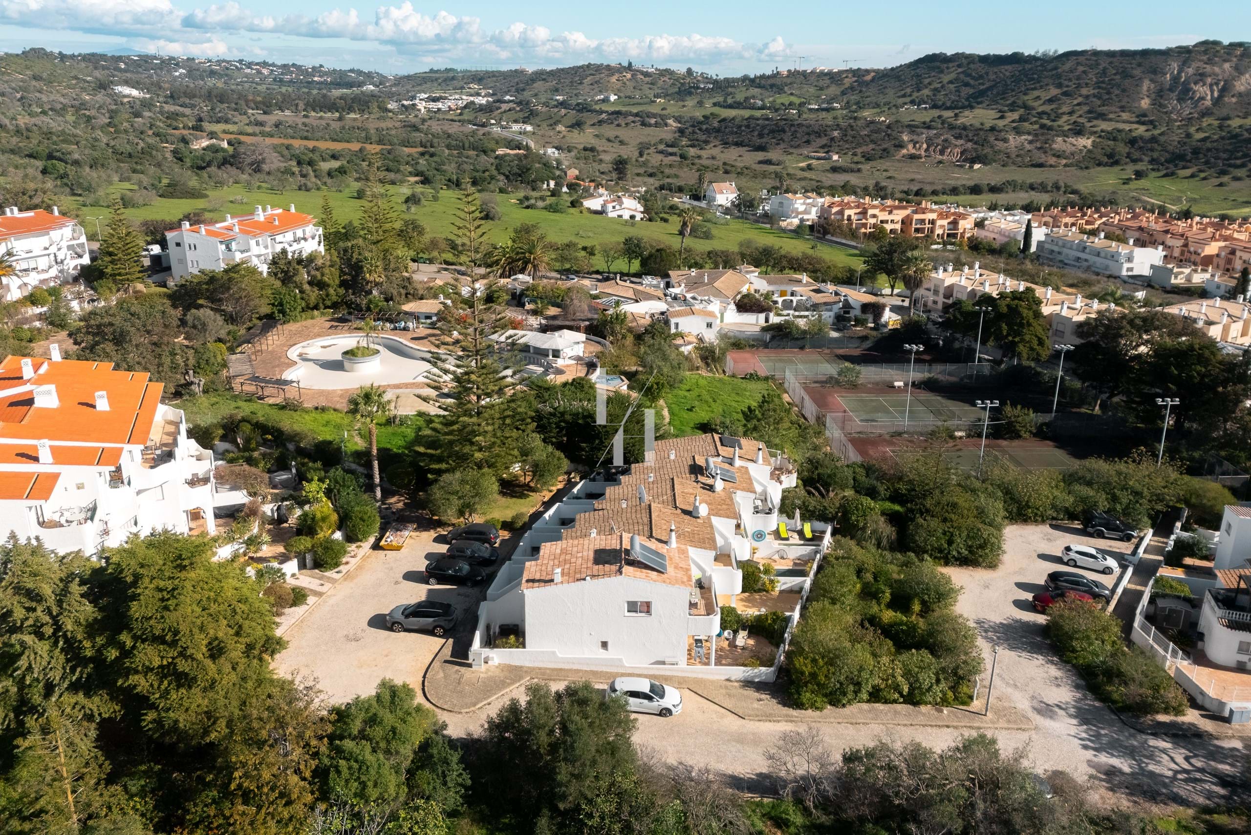 2 Bed, 2 Bath, HouseFor Sale, Praia da Luz, Lagos, Faro, 8600-163