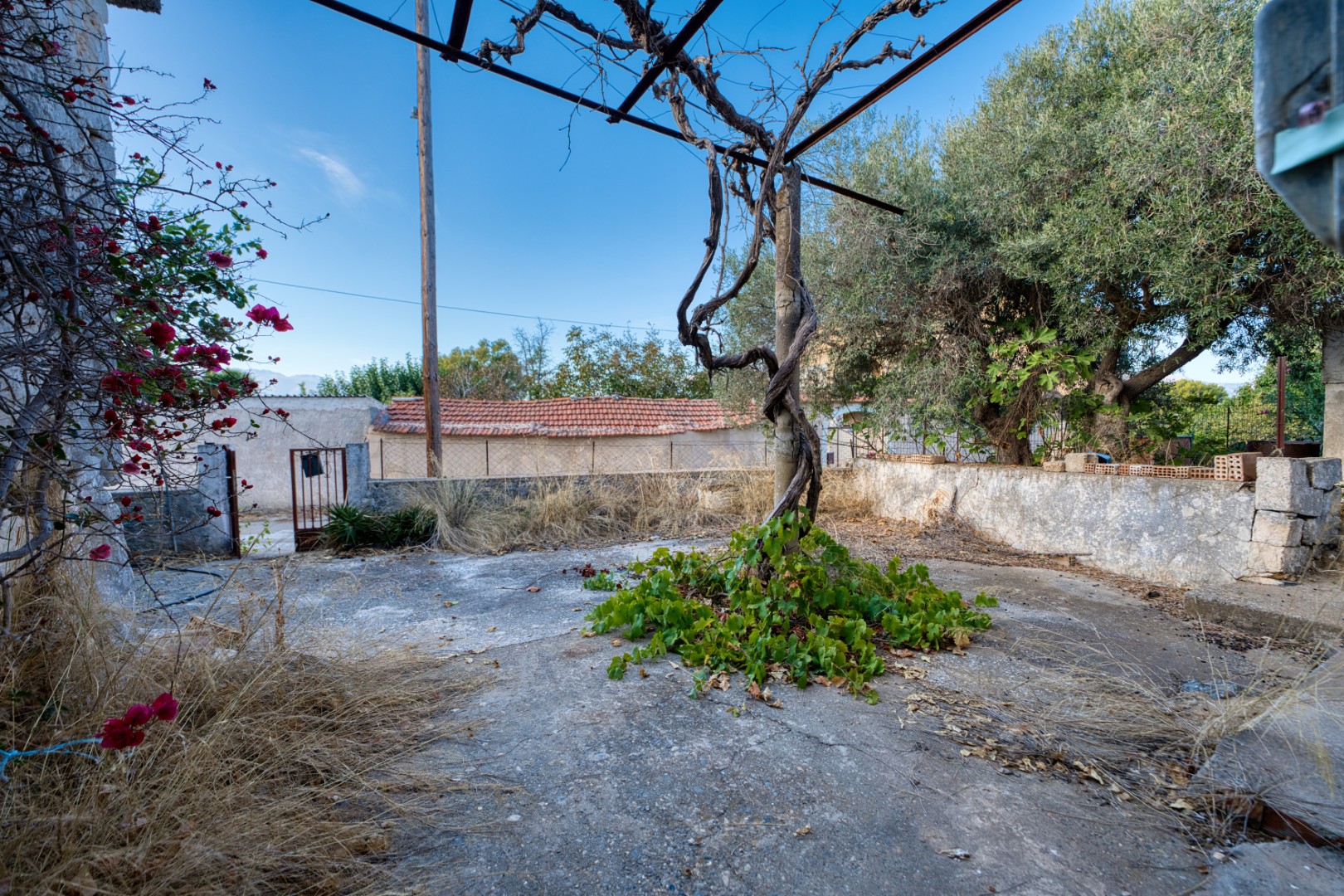 3 Bed, 1 Bath, HouseFor Sale, Chania, Crete, 73008