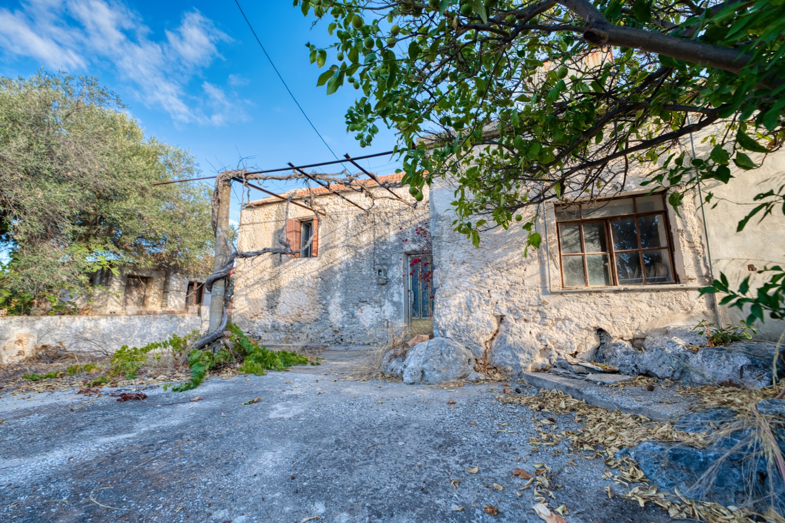 3 Bed, 1 Bath, HouseFor Sale, Chania, Crete, 73008