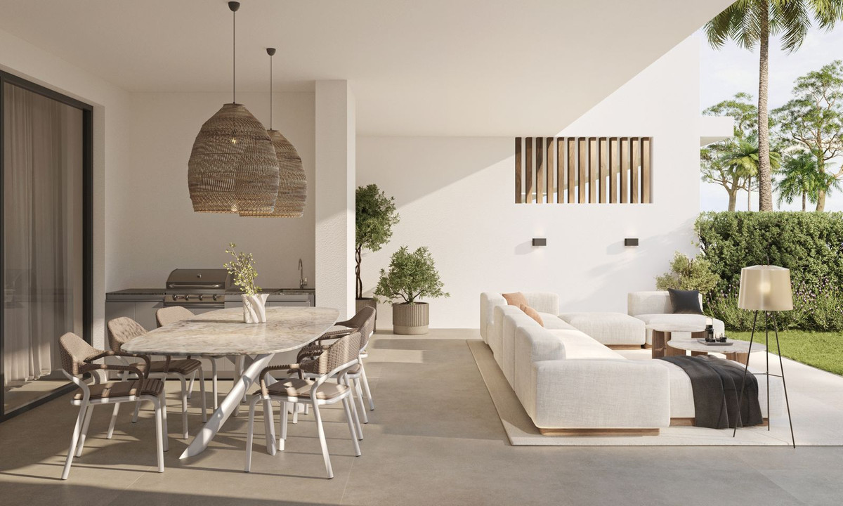 2 Bed, 2 Bath, ApartmentFor Sale, Estepona, Malaga