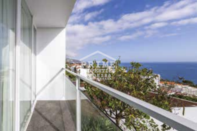 4 Bed, 4 Bath, HouseFor Sale, Funchal, Ilha da Madeira, 9000-100