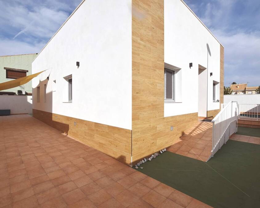 3 Bed, 2 Bath, HouseFor Sale, Almoradi, Alicante