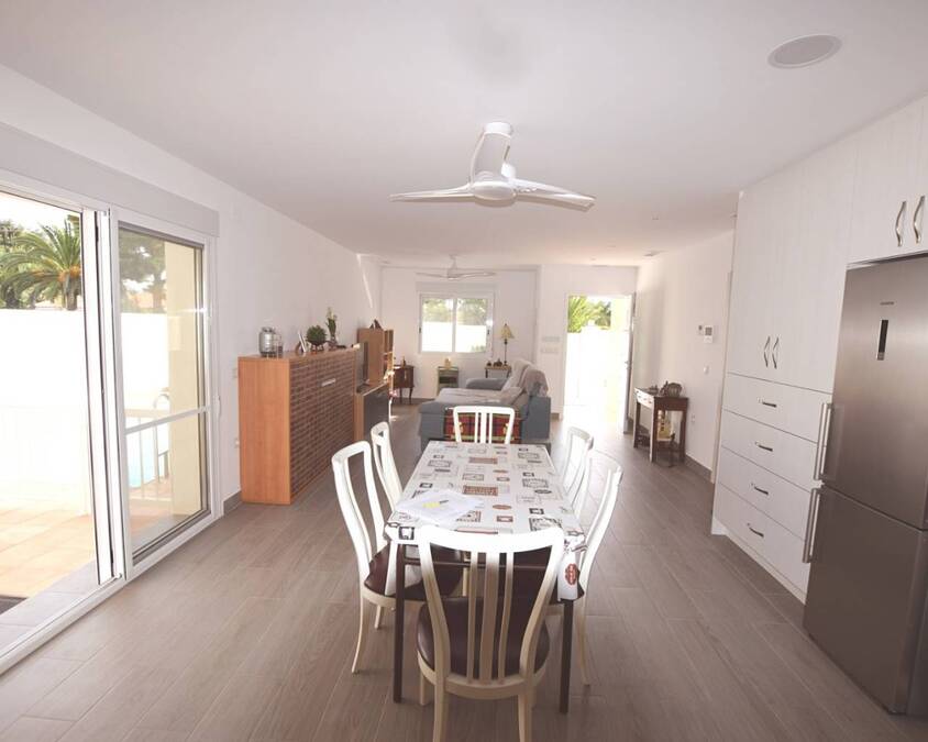 3 Bed, 2 Bath, HouseFor Sale, Almoradi, Alicante