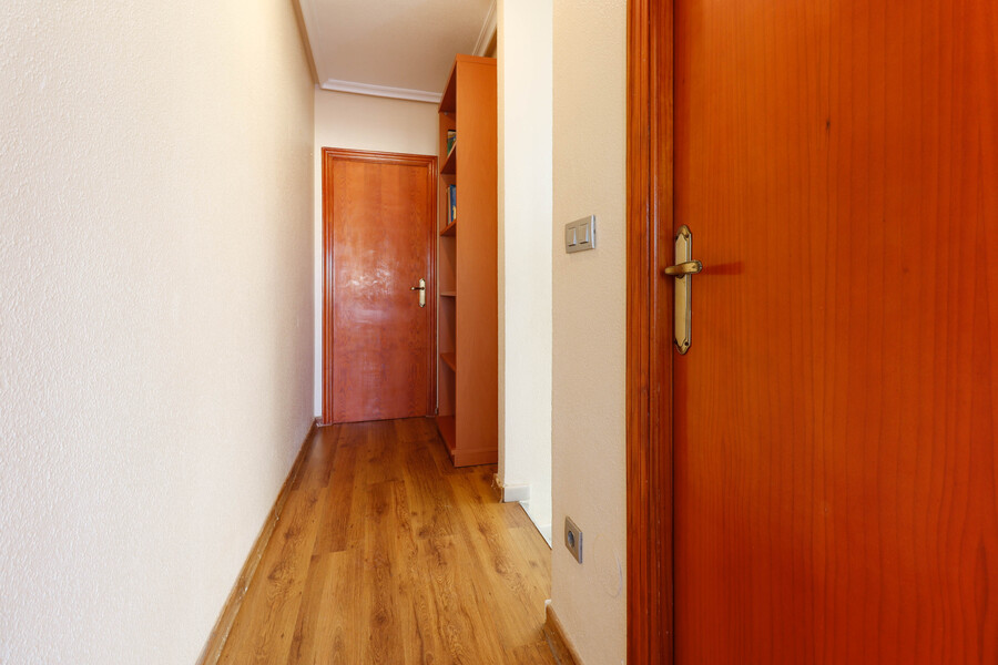 3 Bed, 2 Bath, ApartmentFor Sale, Torrevieja, Alicante