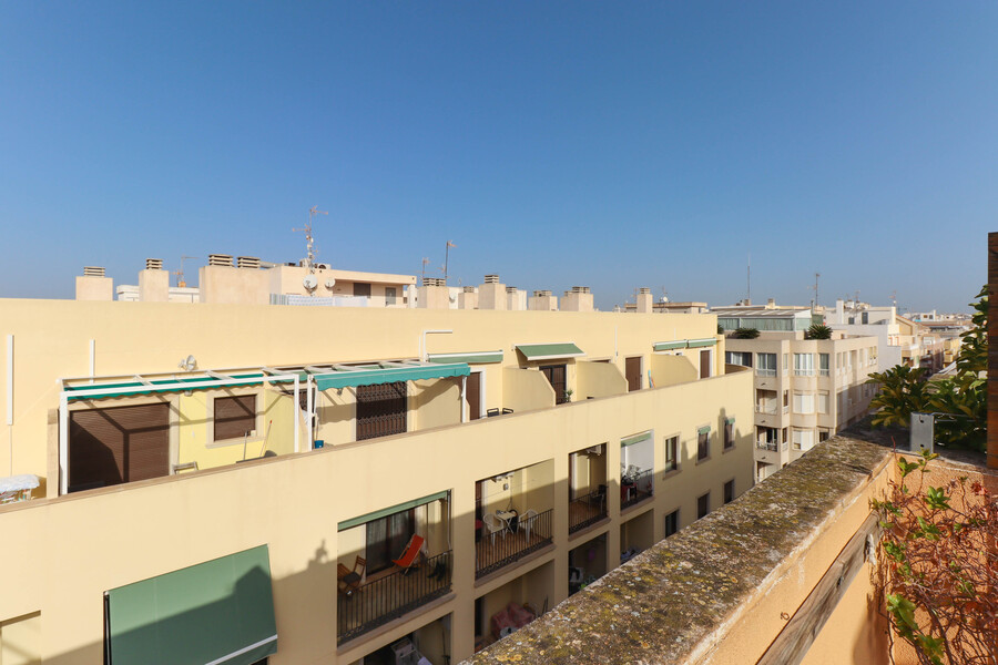 3 Bed, 2 Bath, ApartmentFor Sale, Torrevieja, Alicante