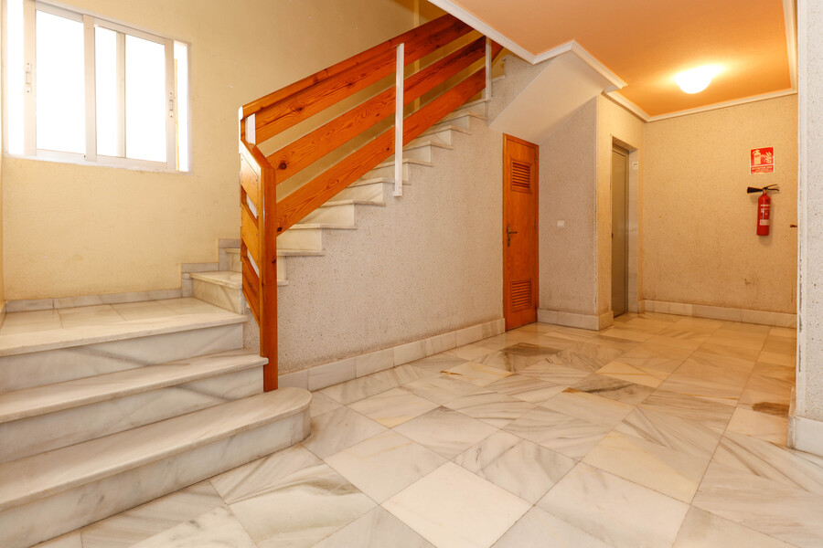 3 Bed, 2 Bath, ApartmentFor Sale, Torrevieja, Alicante