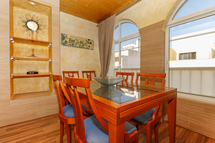 3 Bed, 2 Bath, ApartmentFor Sale, Torrevieja, Alicante