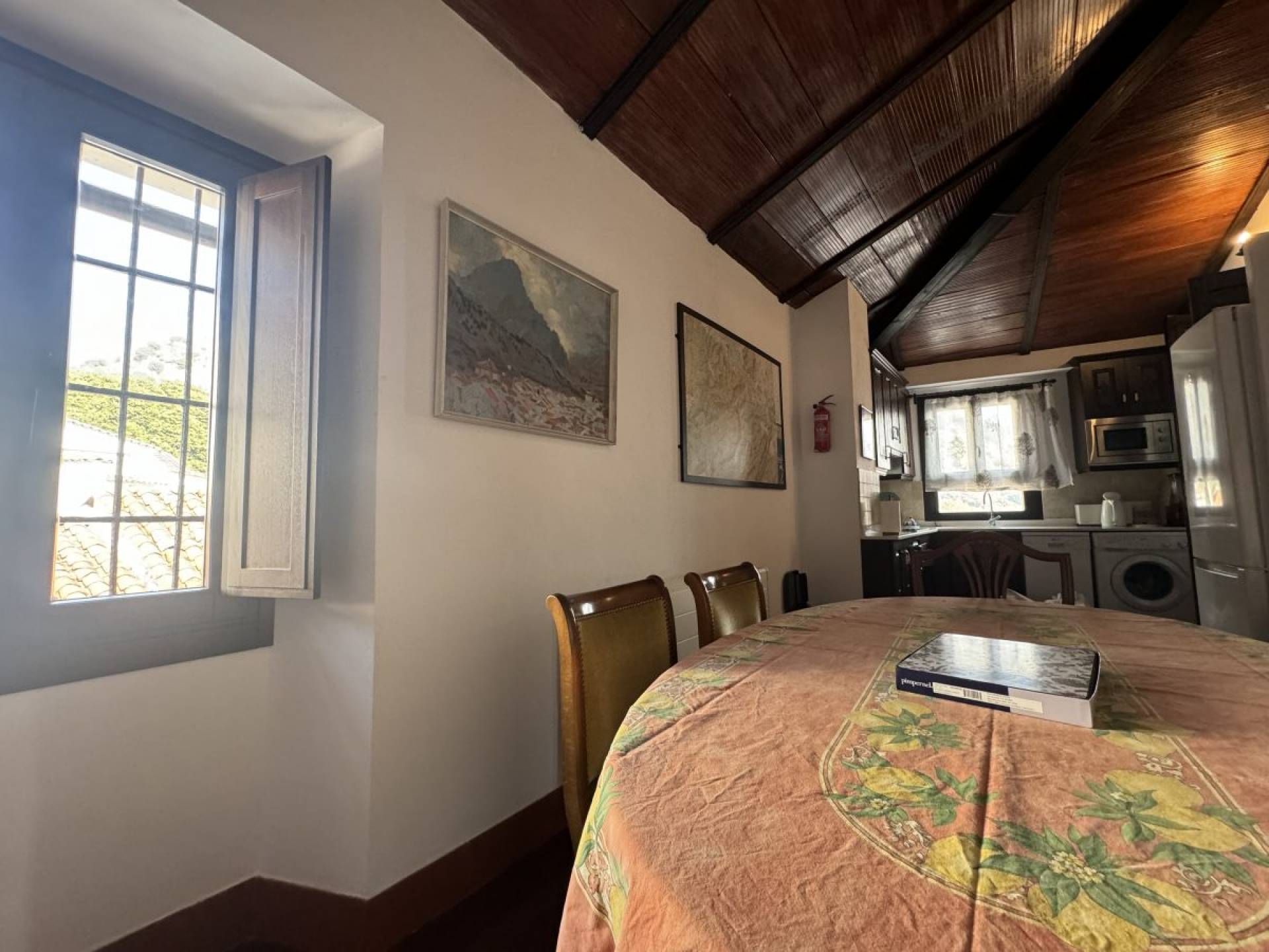 5 Bed, 2 Bath, HouseFor Sale, Grazalema, Cadiz, 11610