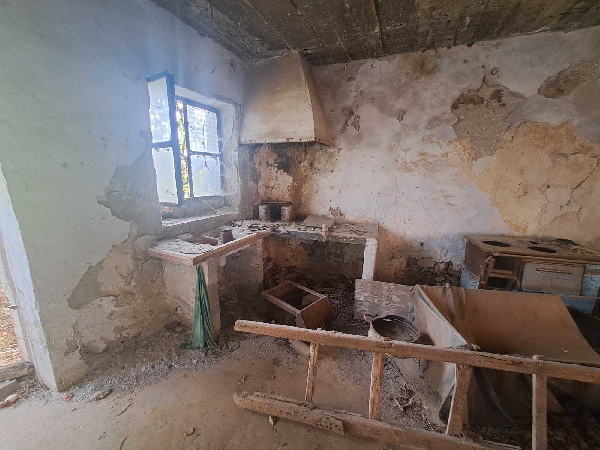 3 Bed, 1 Bath, HouseFor Sale, Chania, Crete, 73008