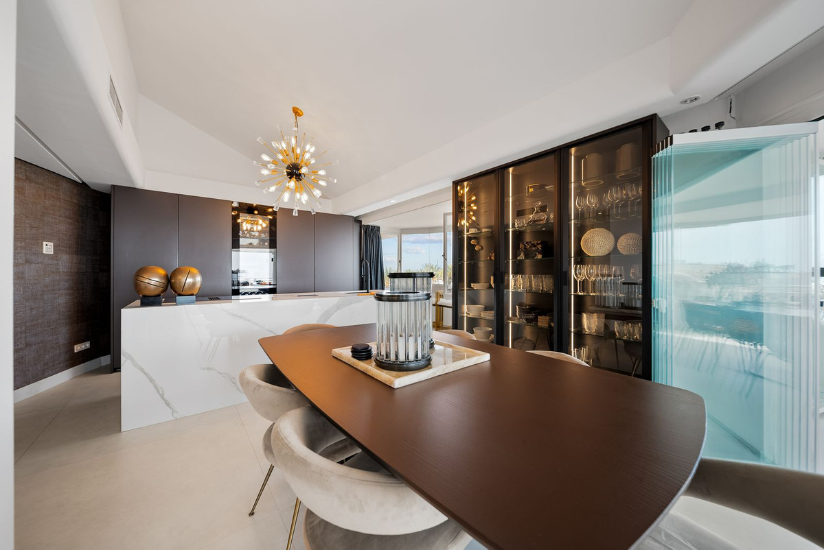 4 Bed, 4 Bath, ApartmentFor Sale, Benalmadena, Malaga, 29630