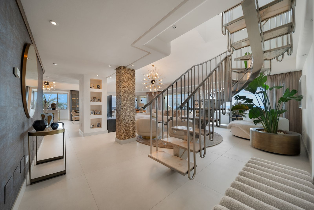 4 Bed, 4 Bath, ApartmentFor Sale, Benalmadena, Malaga, 29630