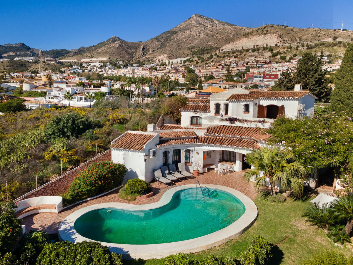 5 Bed, 4 Bath, HouseFor Sale, Benalmadena, Malaga, 29630