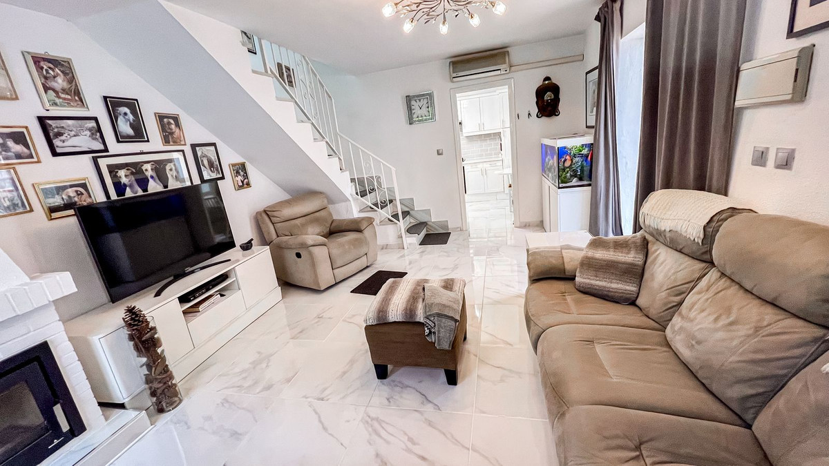 2 Bed, 1 Bath, HouseFor Sale, Benalmadena, Malaga, 29630