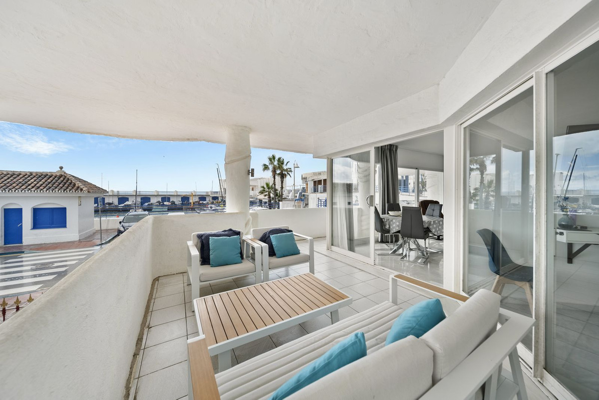 2 Bed, 1 Bath, ApartmentFor Sale, Benalmadena, Malaga, 29630