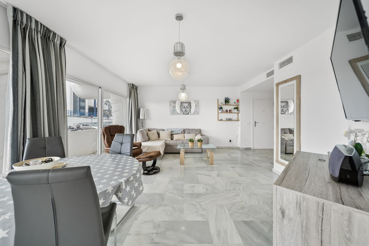 2 Bed, 1 Bath, ApartmentFor Sale, Benalmadena, Malaga, 29630