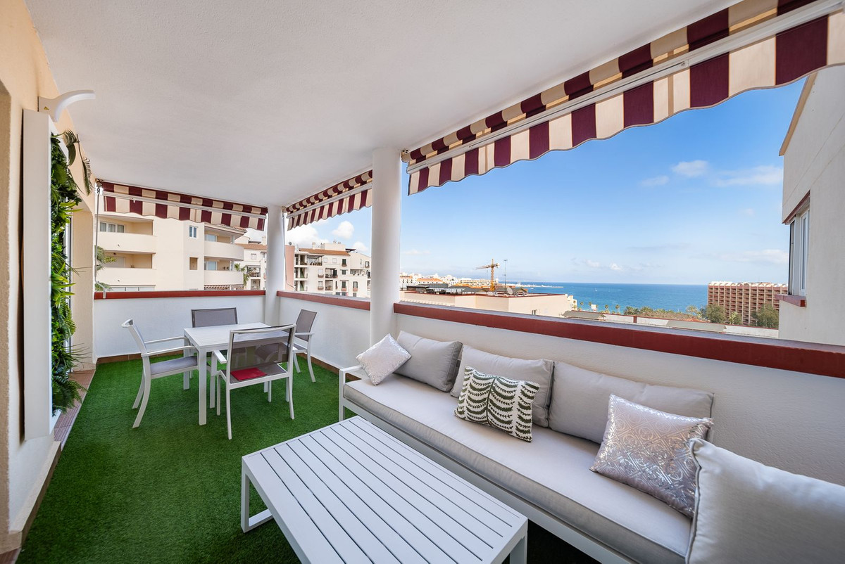 2 Bed, 2 Bath, ApartmentFor Sale, Benalmadena, Malaga, 29630