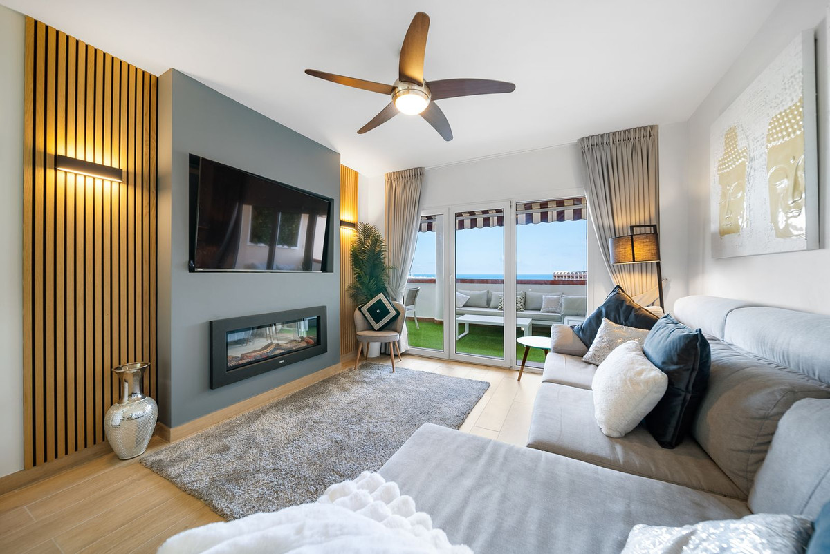 2 Bed, 2 Bath, ApartmentFor Sale, Benalmadena, Malaga, 29630