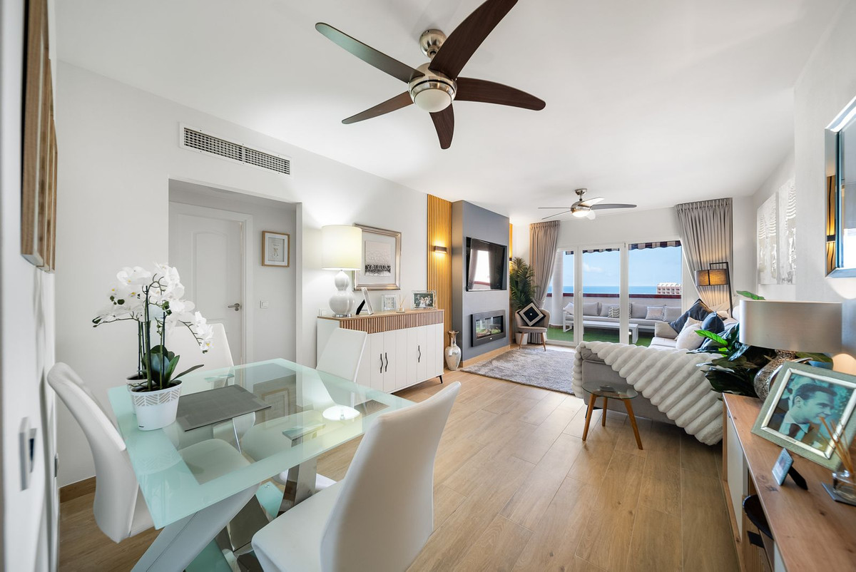 2 Bed, 2 Bath, ApartmentFor Sale, Benalmadena, Malaga, 29630