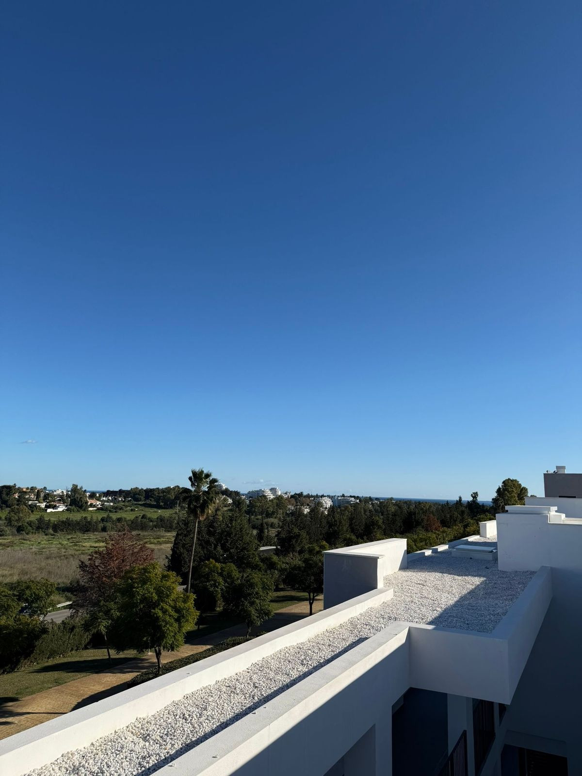 3 Bed, 2 Bath, ApartmentFor Sale, Atalaya, Malaga
