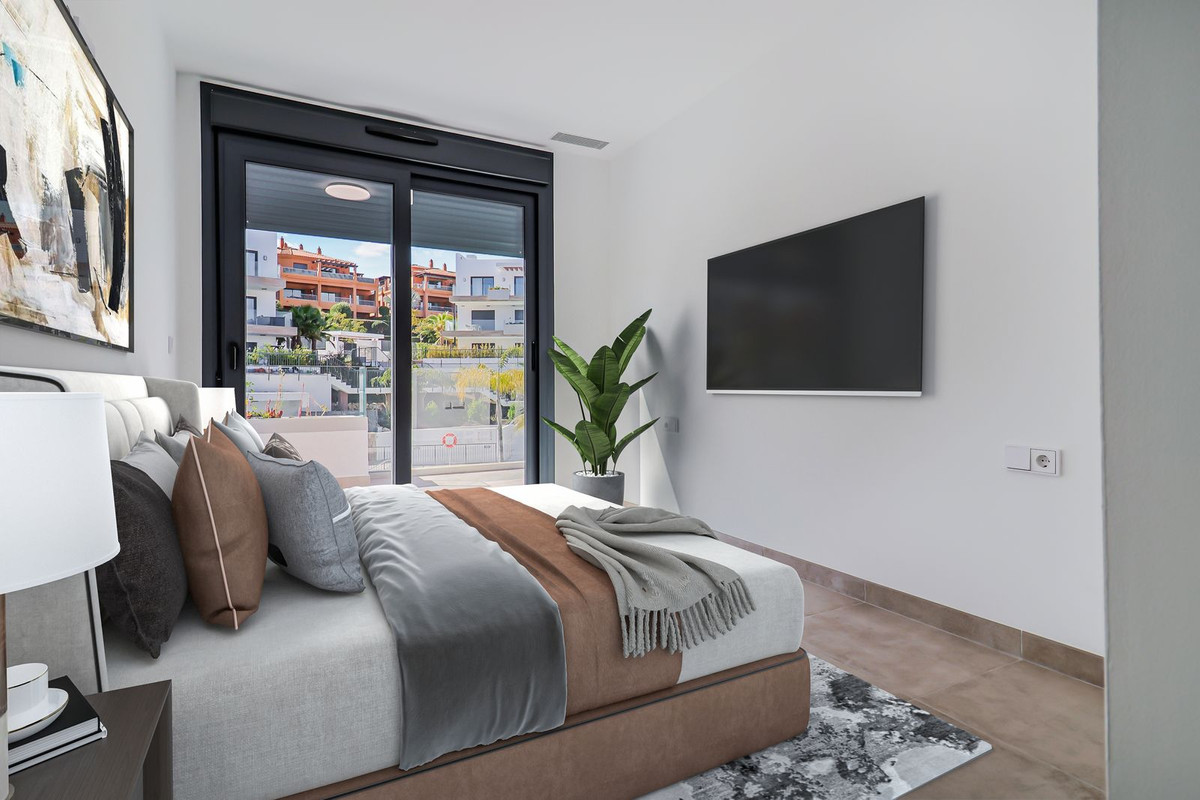 3 Bed, 2 Bath, ApartmentFor Sale, Atalaya, Malaga