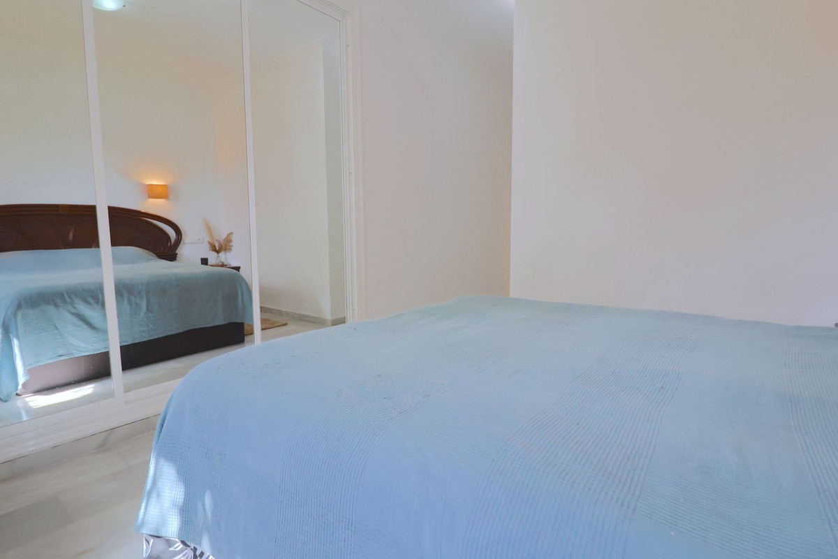 2 Bed, 2 Bath, ApartmentFor Sale, Estepona, Malaga