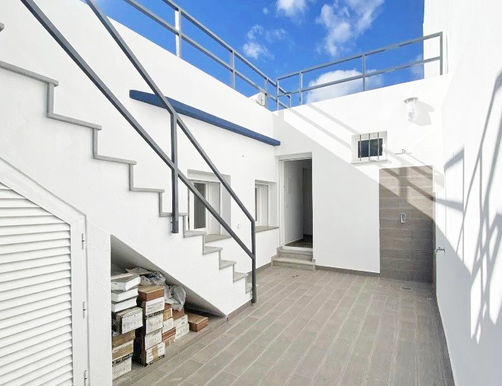 2 Bed, 2 Bath, HouseFor Sale, Renovated Two Bedroom Traditional House, Algarve