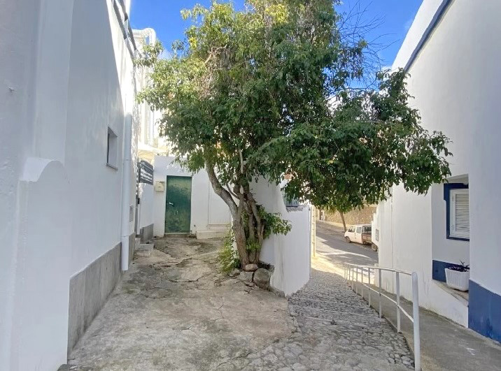 2 Bed, 2 Bath, HouseFor Sale, Renovated Two Bedroom Traditional House, Algarve