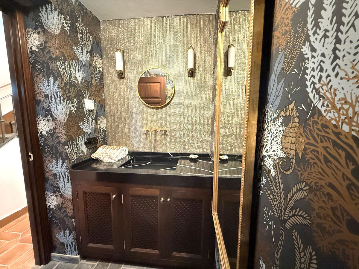 4 Bed, 4 Bath, HouseFor Sale, Marbella, Malaga