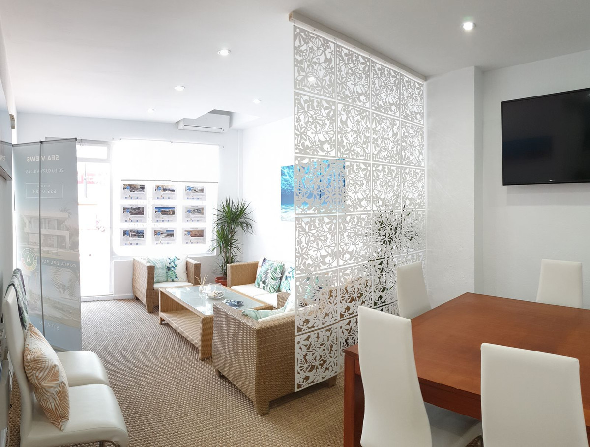 Commercial Property, For Sale