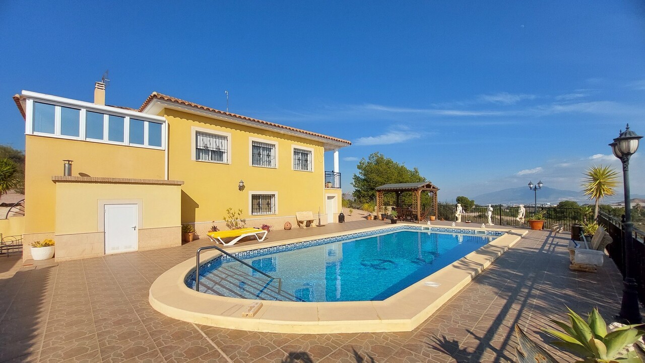5 Bed, 2 Bath, HouseFor Sale, Totana, Murcia