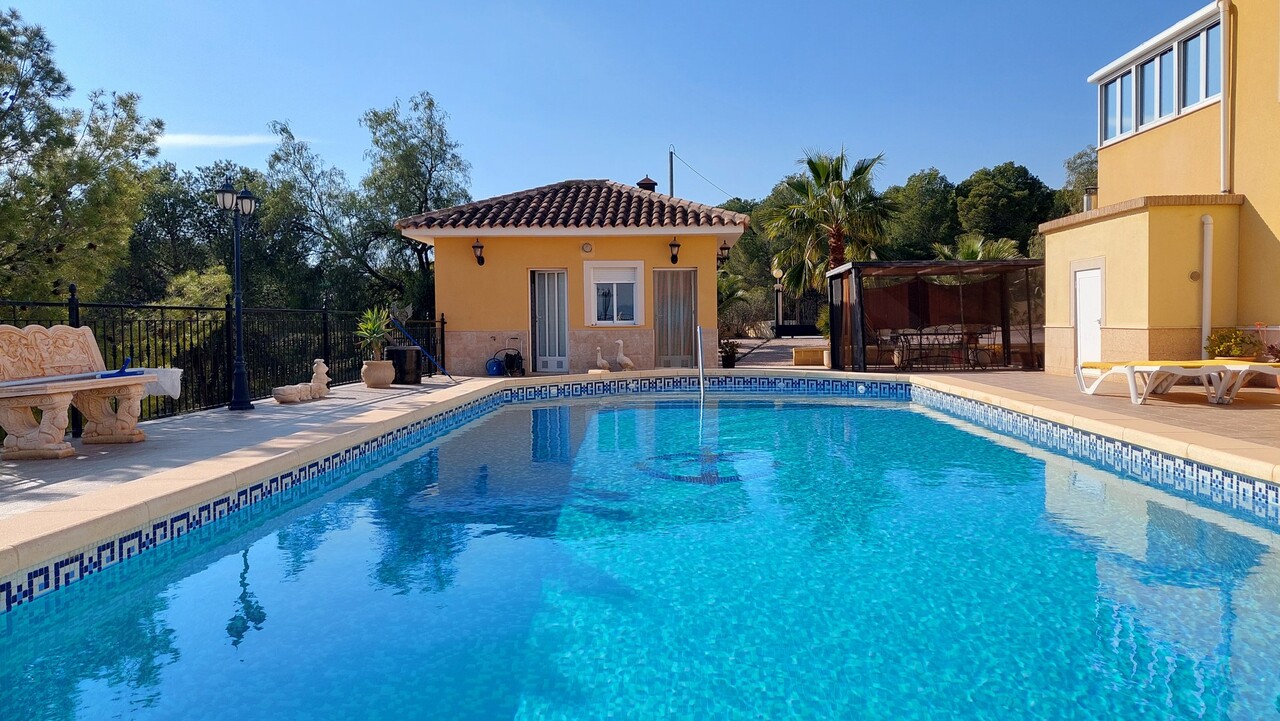 5 Bed, 2 Bath, HouseFor Sale, Totana, Murcia