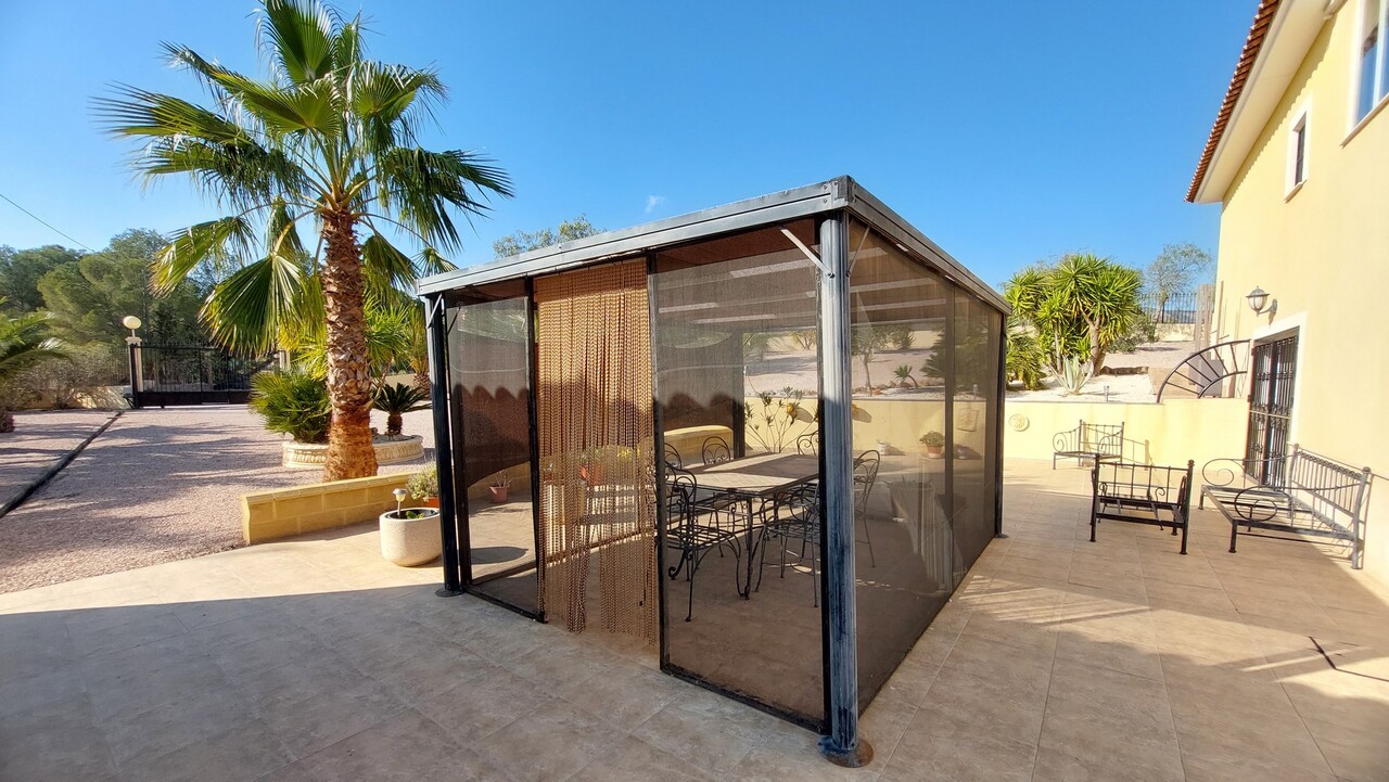 5 Bed, 2 Bath, HouseFor Sale, Totana, Murcia