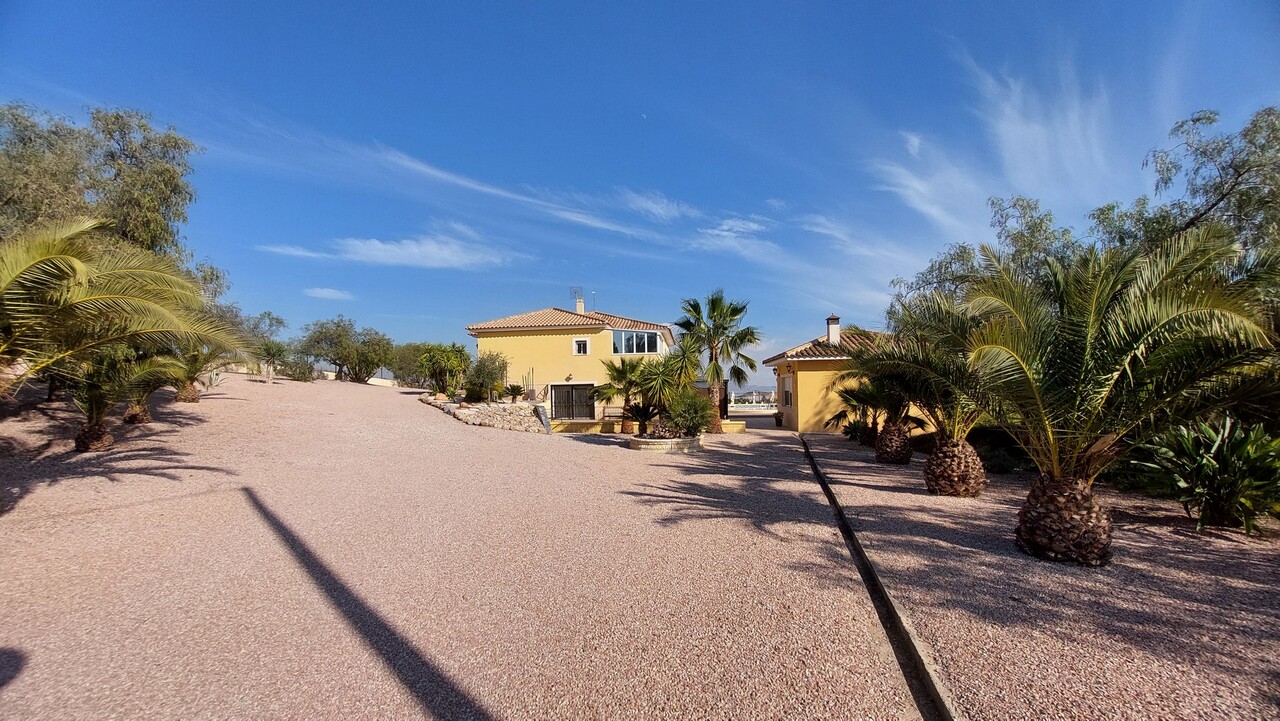 5 Bed, 2 Bath, HouseFor Sale, Totana, Murcia