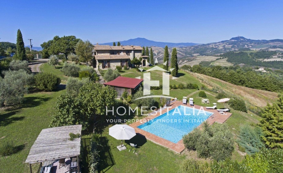 4 Bed, 4 Bath, HouseFor Sale, San Casciano dei Bagni, Siena, Tuscany