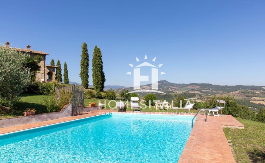 4 Bed, 4 Bath, HouseFor Sale, San Casciano dei Bagni, Siena, Tuscany