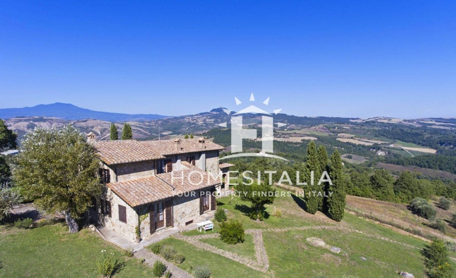 4 Bed, 4 Bath, HouseFor Sale, San Casciano dei Bagni, Siena, Tuscany