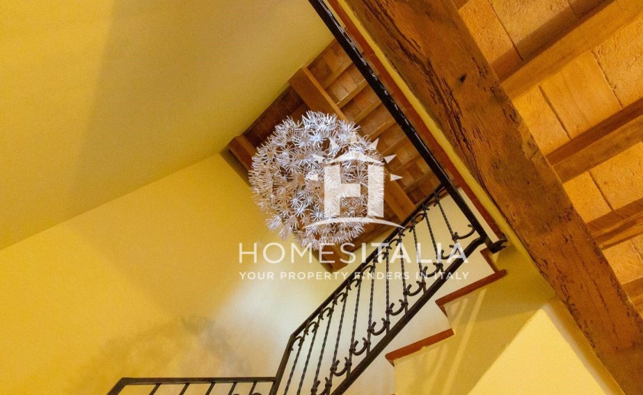 4 Bed, 4 Bath, HouseFor Sale, San Casciano dei Bagni, Siena, Tuscany