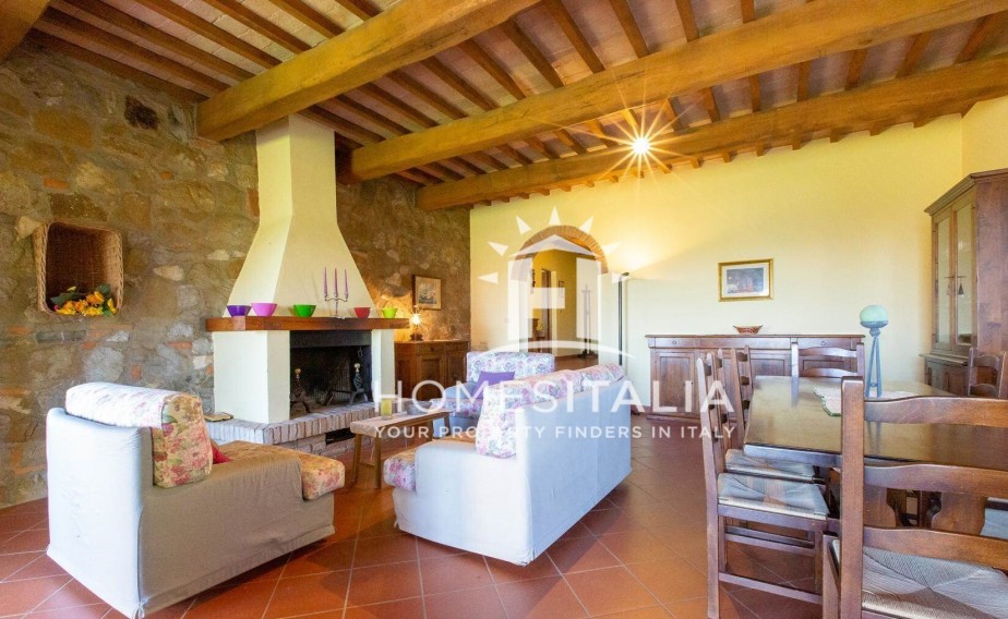 4 Bed, 4 Bath, HouseFor Sale, San Casciano dei Bagni, Siena, Tuscany