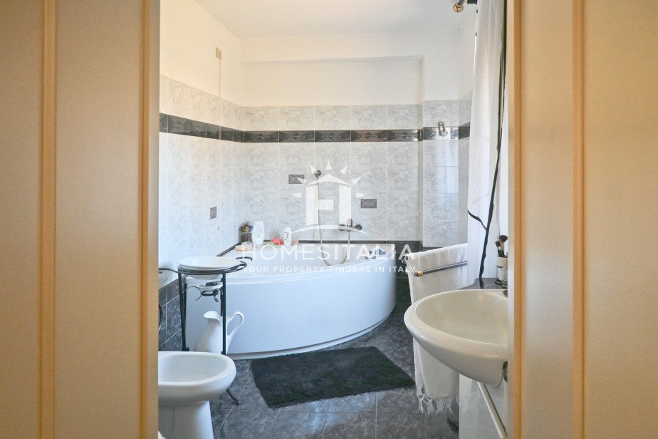 5 Bed, 5 Bath, HouseFor Sale, Viterbo, Viterbo, Latium