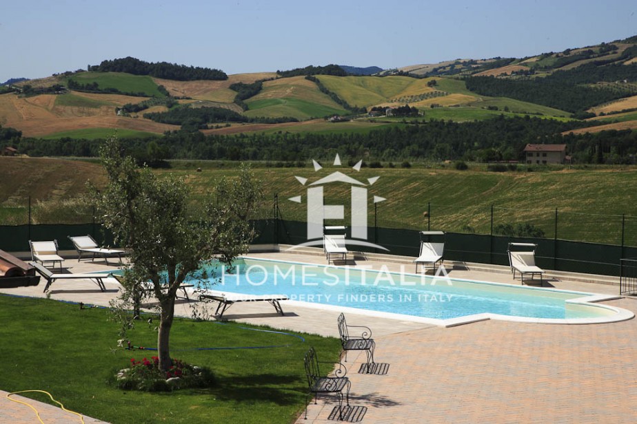 12 Bed, 9 Bath, HouseFor Sale, Piancastagnaio, Siena, Tuscany