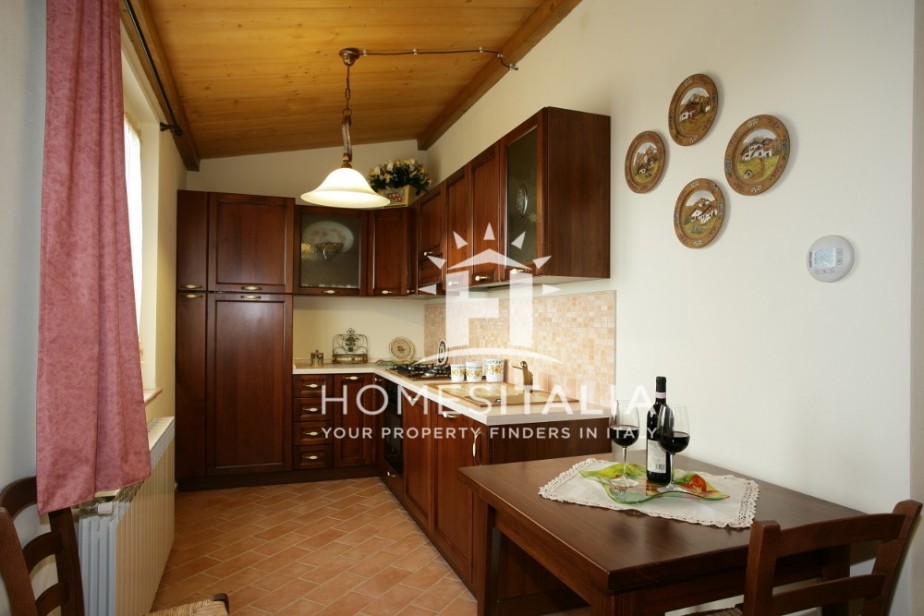 12 Bed, 9 Bath, HouseFor Sale, Piancastagnaio, Siena, Tuscany