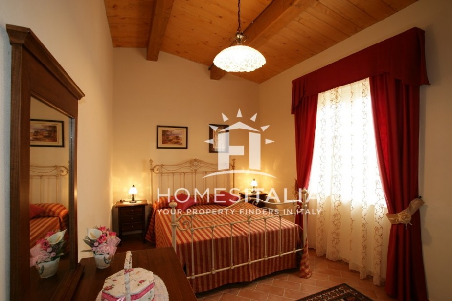 12 Bed, 9 Bath, HouseFor Sale, Piancastagnaio, Siena, Tuscany