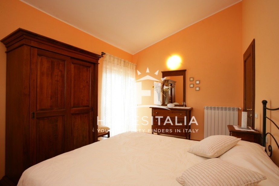 12 Bed, 9 Bath, HouseFor Sale, Piancastagnaio, Siena, Tuscany