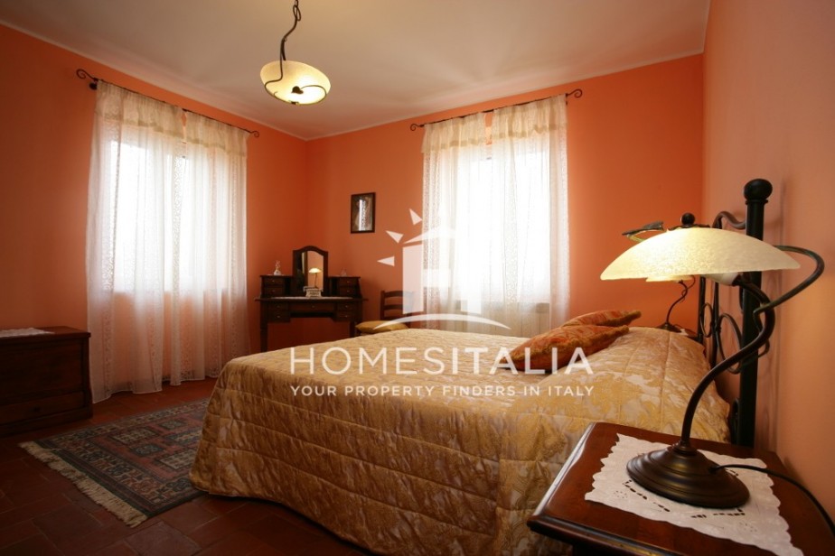 12 Bed, 9 Bath, HouseFor Sale, Piancastagnaio, Siena, Tuscany