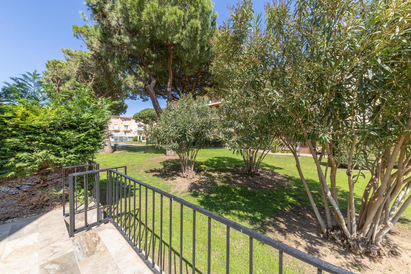 3 Bed, 2 Bath, HouseFor Sale, Empuriabrava, Girona, 17487