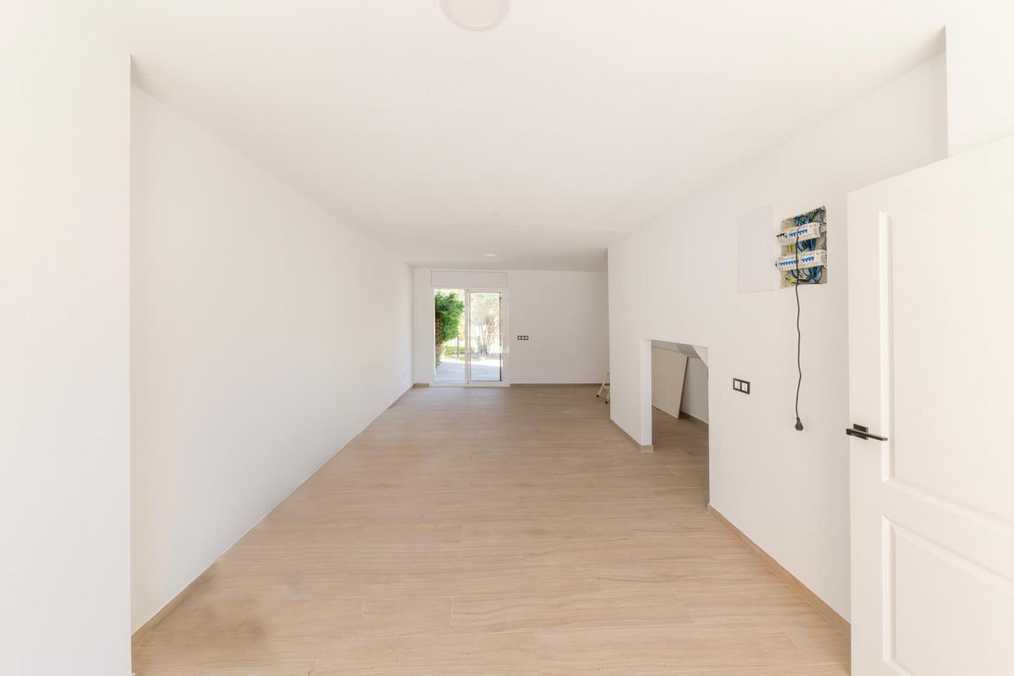 3 Bed, 2 Bath, HouseFor Sale, Empuriabrava, Girona, 17487