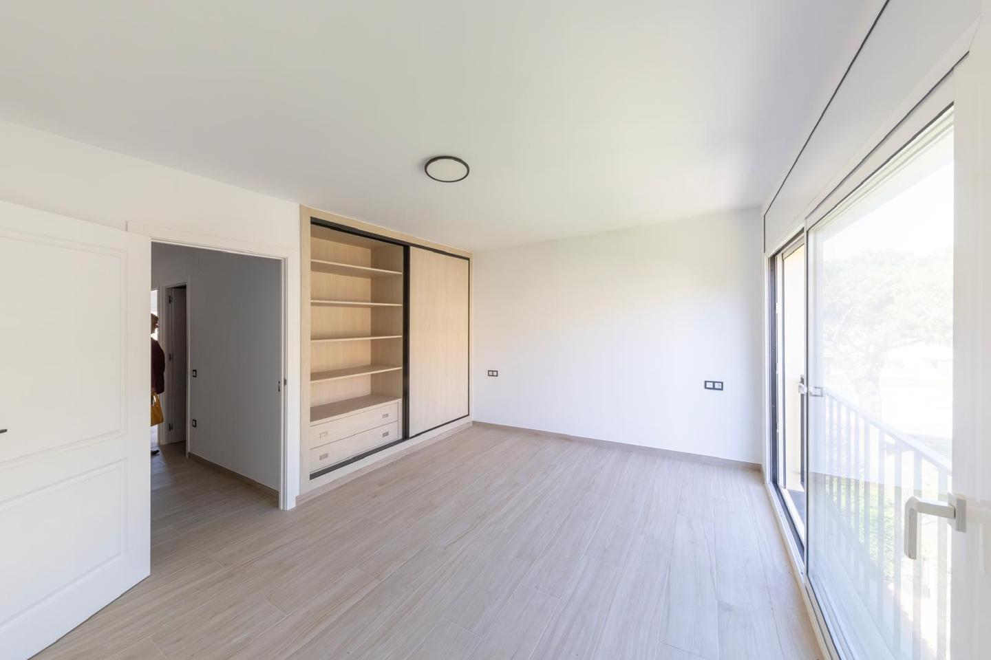 3 Bed, 2 Bath, HouseFor Sale, Empuriabrava, Girona, 17487